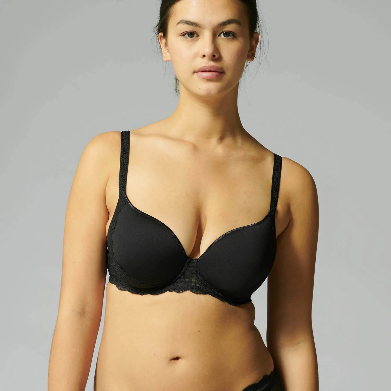 30G Bra Size in Black Contour, Seamless and Spacer Bras